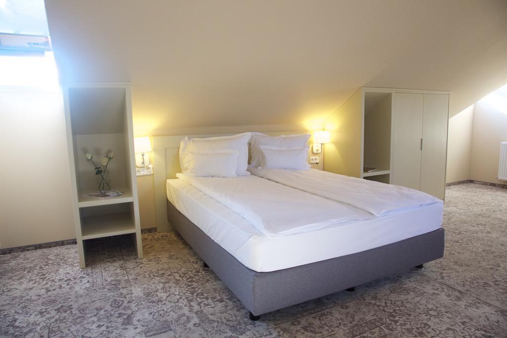 Sarea-N Bucate Hotel Turda Eksteriør billede