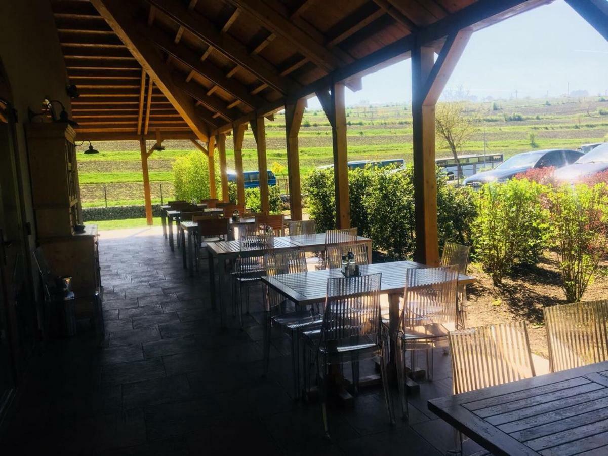 Sarea-N Bucate Hotel Turda Eksteriør billede